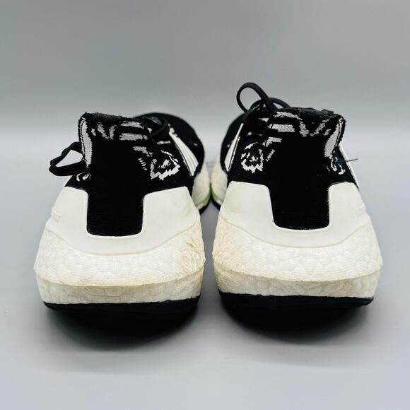 Adidas Shoes Womens 7 Black White Oreo Knit Ultraboost 22 Running Sneakers - Picture 6 of 10